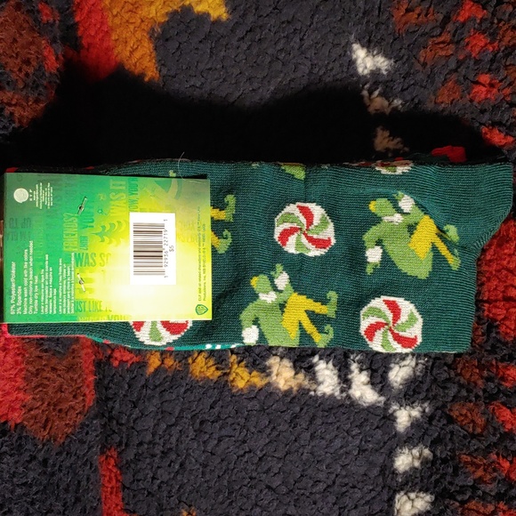 Buddy The Elf Crew Socks 2-Pack  NWT - Picture 2 of 3
